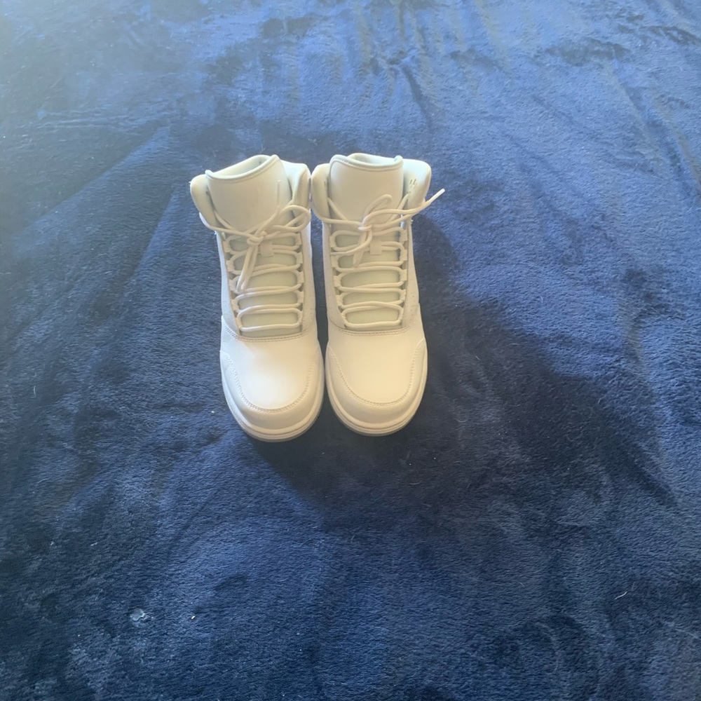 White Rare Air  Jordan’s with 23 symbol 7y boys